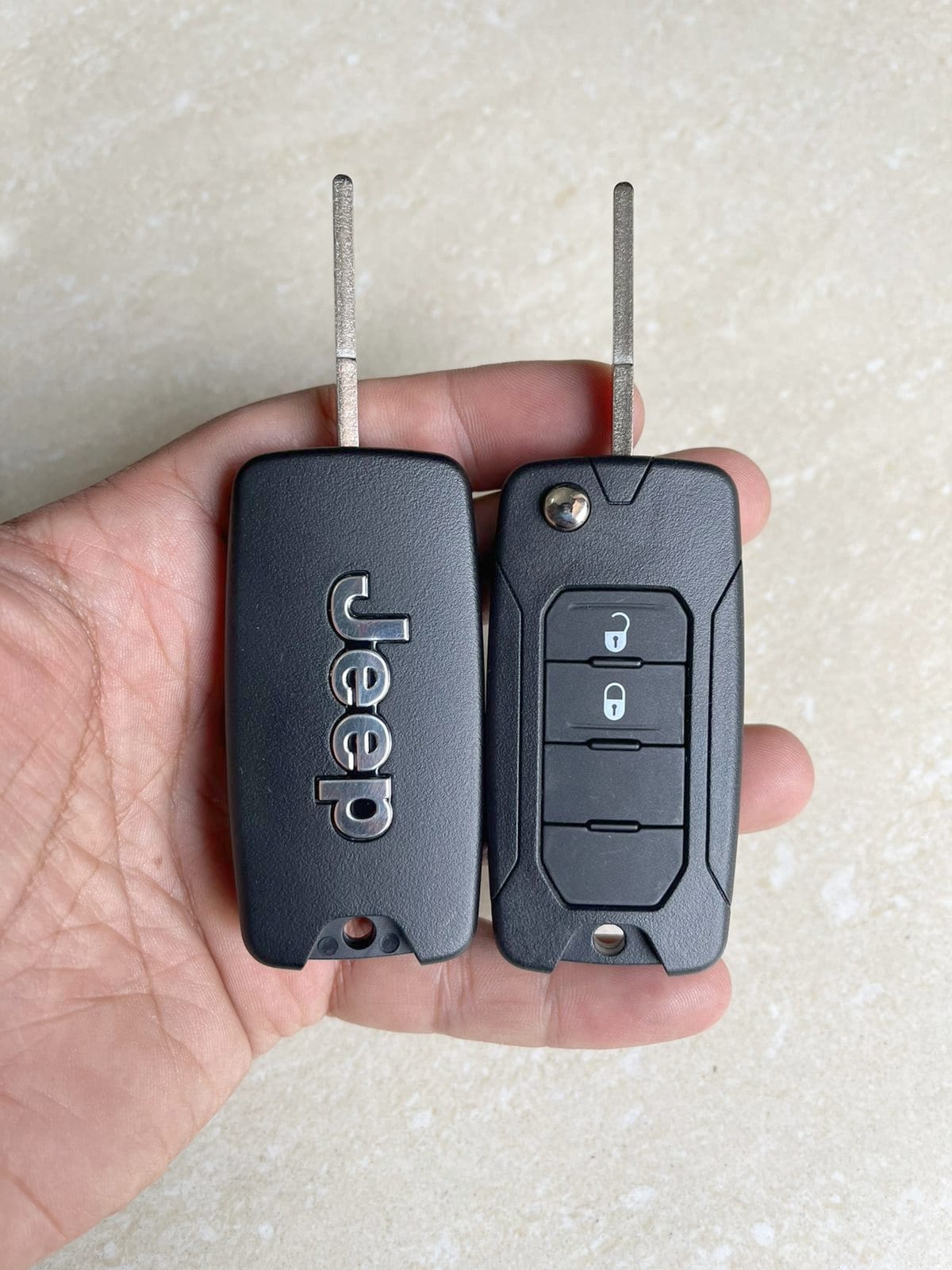 duplicate key maker/ Emergency locksmith services in Jaipur