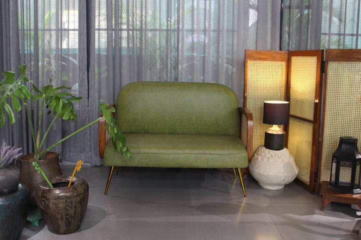 Explore Timeless Old Antiques by Gruham