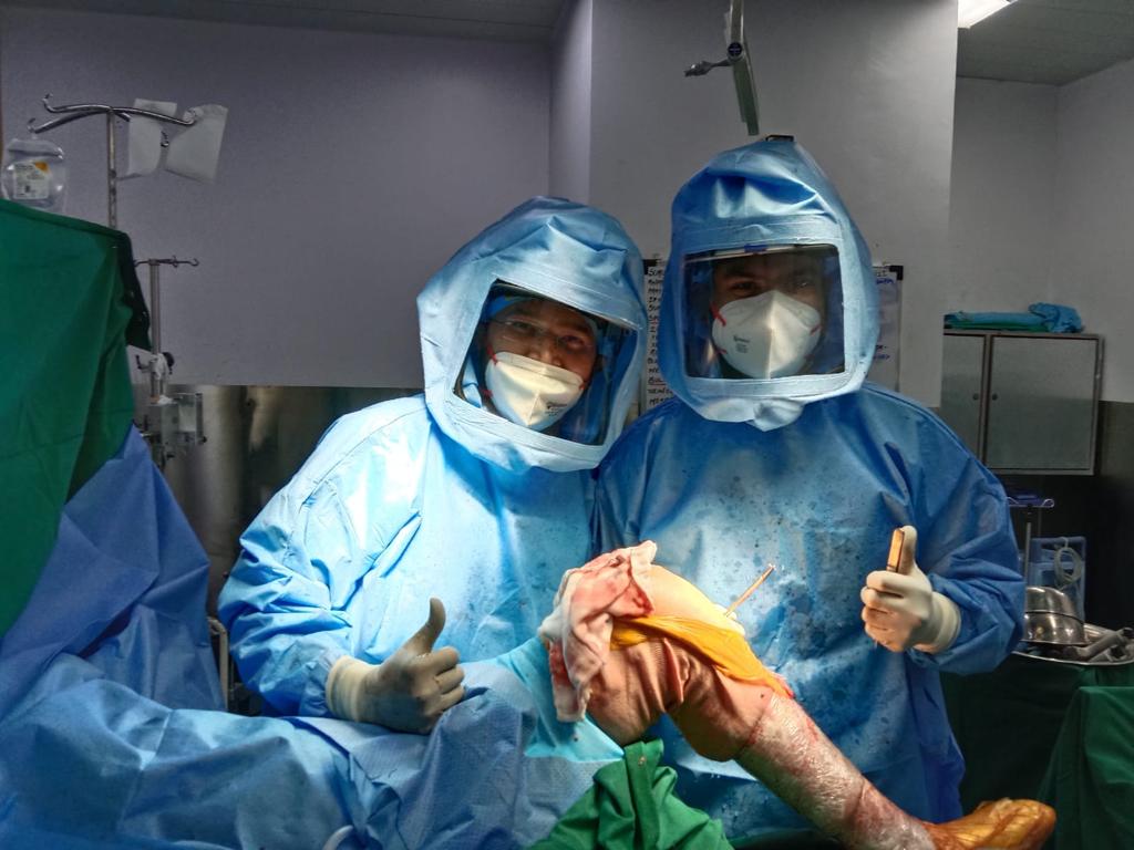 Dr. Pratik Dhabalia | Joint Replacement & Fracture Clinic