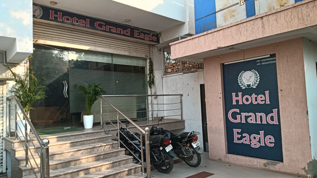 Hotel Grand Eagle
