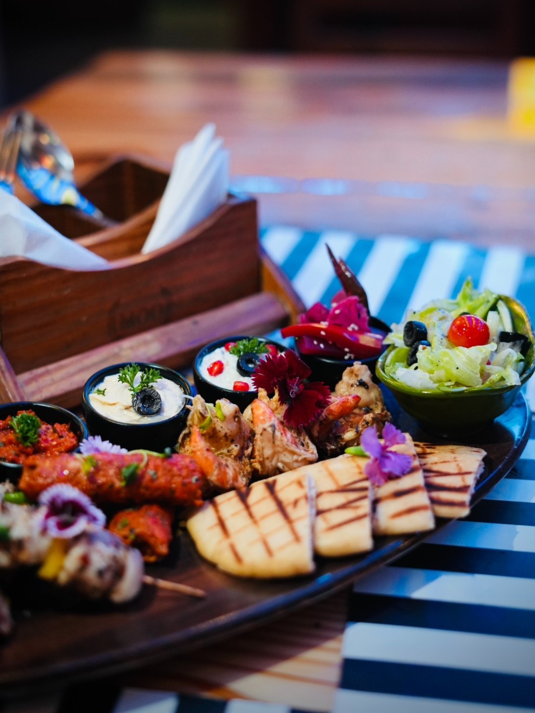 The Beer Garden – Best Rooftop Restaurant in Noida | Live Music, DJ Night & Party Place