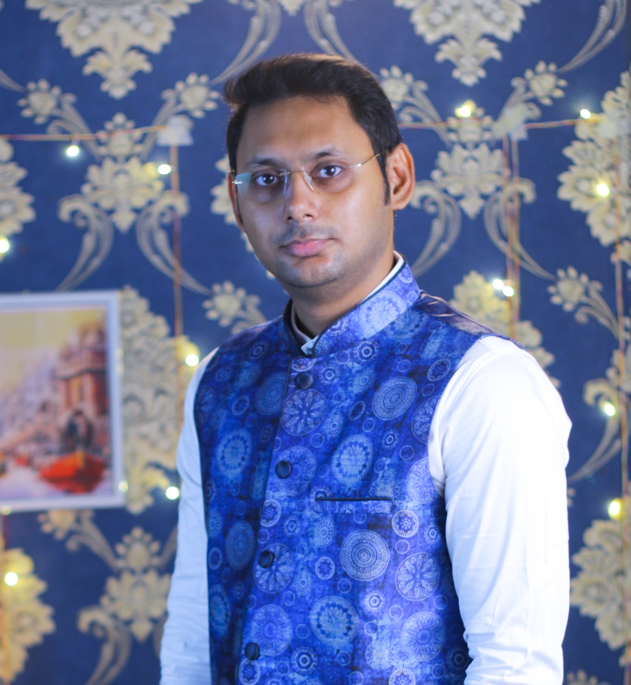 Consult Renowned Astrologer in Kolkata - Debraj Acharya