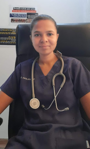 Piles Doctor Dr.Anjana Dabhi(Proctologist)-Best Doctor for Piles treatment, Fissure, Fistula, Piles Lady Doctor, Ahmedabad