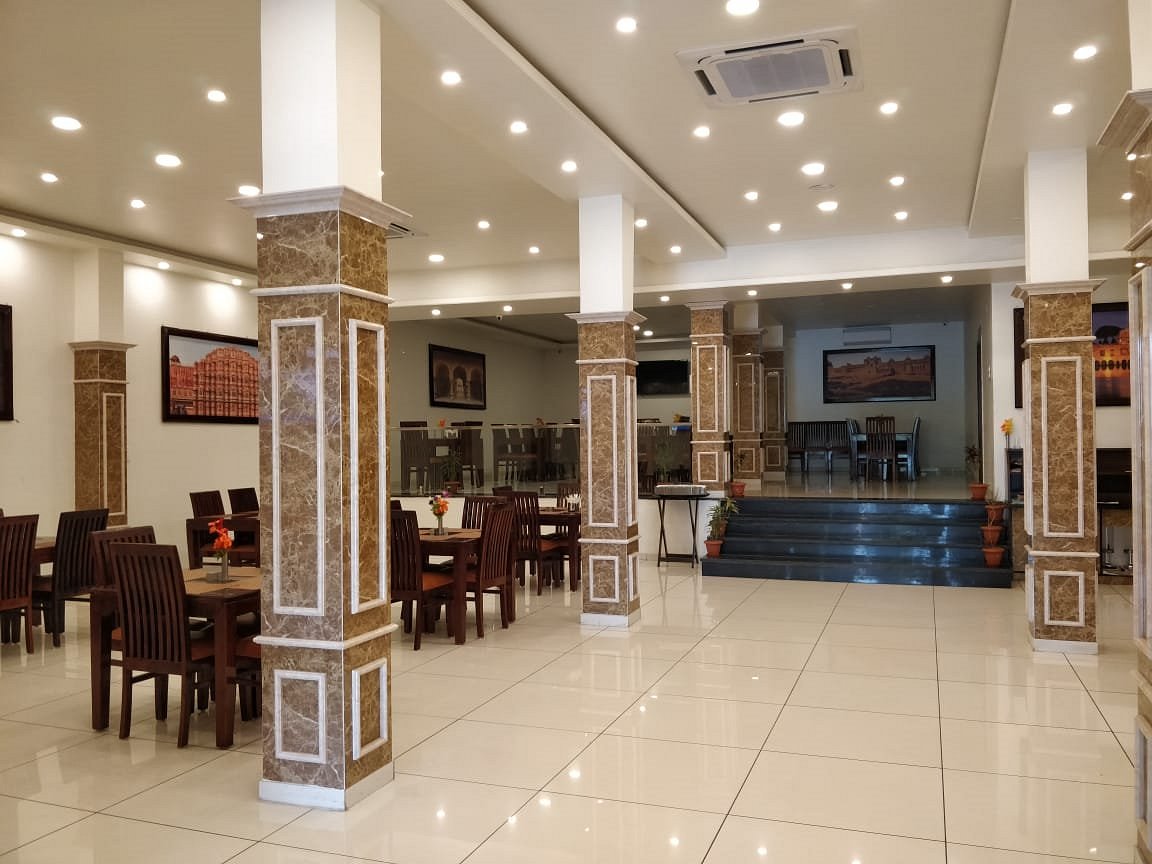 The Amer Valley Hotel Jaipur – Best Hotel in Amer Road