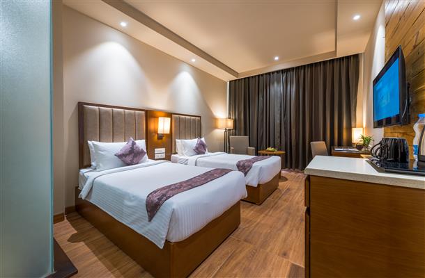 hotel cachar club