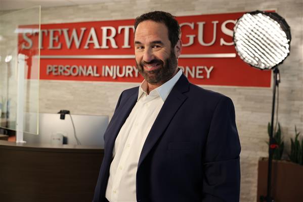 stewart j. guss, injury accident lawyers