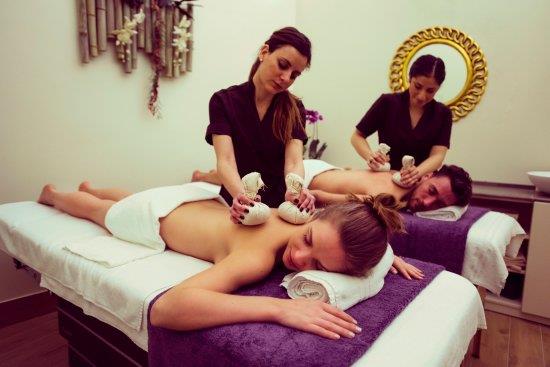 spa & spa luxury female to male spa in kharghar 8828835129