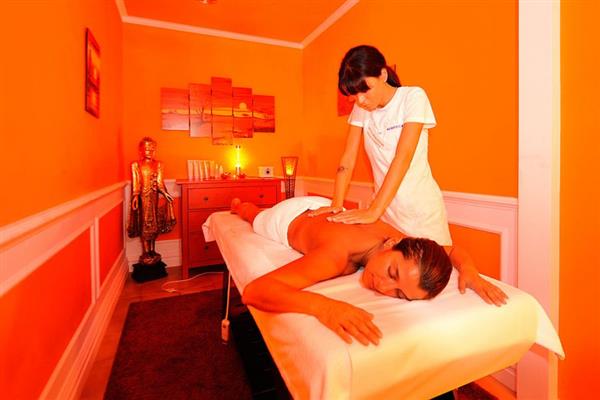 happy ending female to male body to body massage in bangalore 9353382162