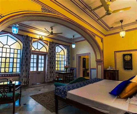 hotel diggi palace