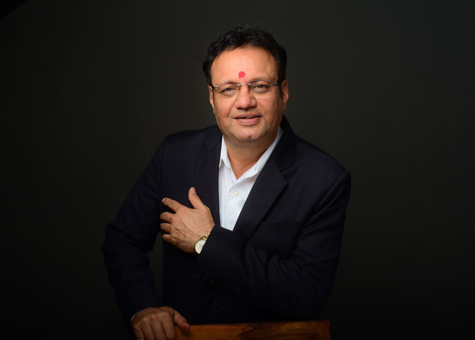 sanjeev kumar markan | astrologer in ghaziabad