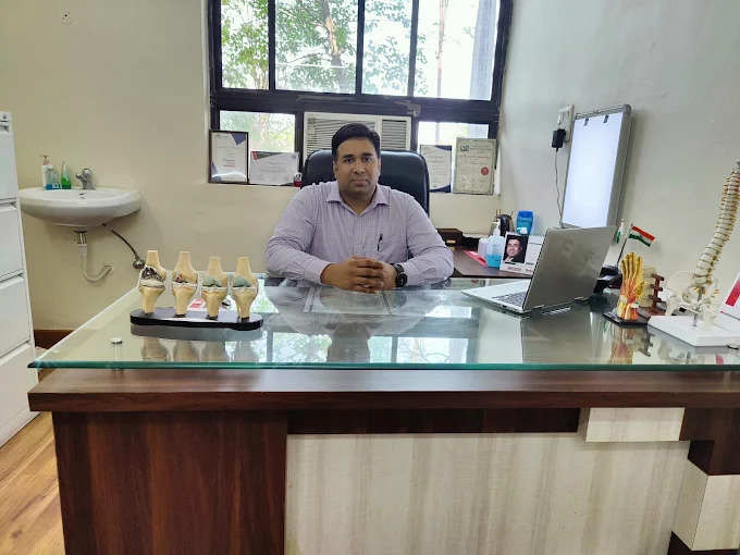dr. sameer mittal -orthopaedic and joint replacement surgeon | health care in raipur
