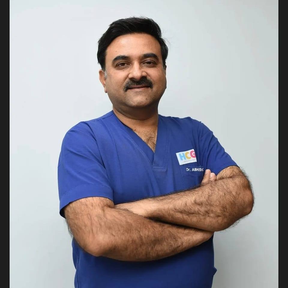 DR. ABHISHEK PARMAR | BEST HEART SURGEON IN AHMEDABAD |