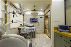 DR. MANE'S DENTAL CLINIC & IMPLANT CENTRE