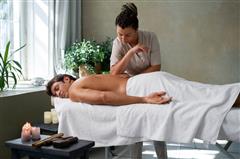 EXPERT FEMALE TO MALE BODY TO BODY IN NASHIK 8655936416