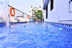 GOLDEN DREAMS BUNGALOW IN LONAVALA